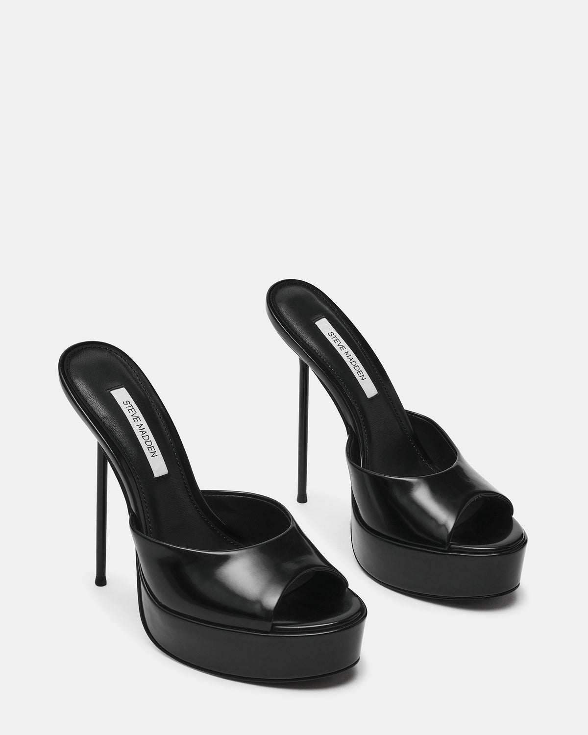 DARELIS BLACK - Women's Shoes - Steve Madden Canada - view 2
