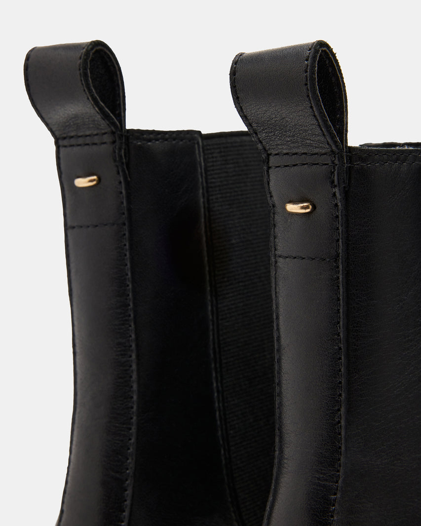 DAXEN BLACK LEATHER - Women's Shoes - Steve Madden Canada - view 3