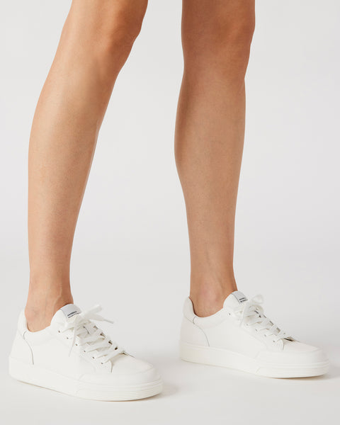 ENGAGE WHITE LEATHER - Women's Shoes - Steve Madden Canada