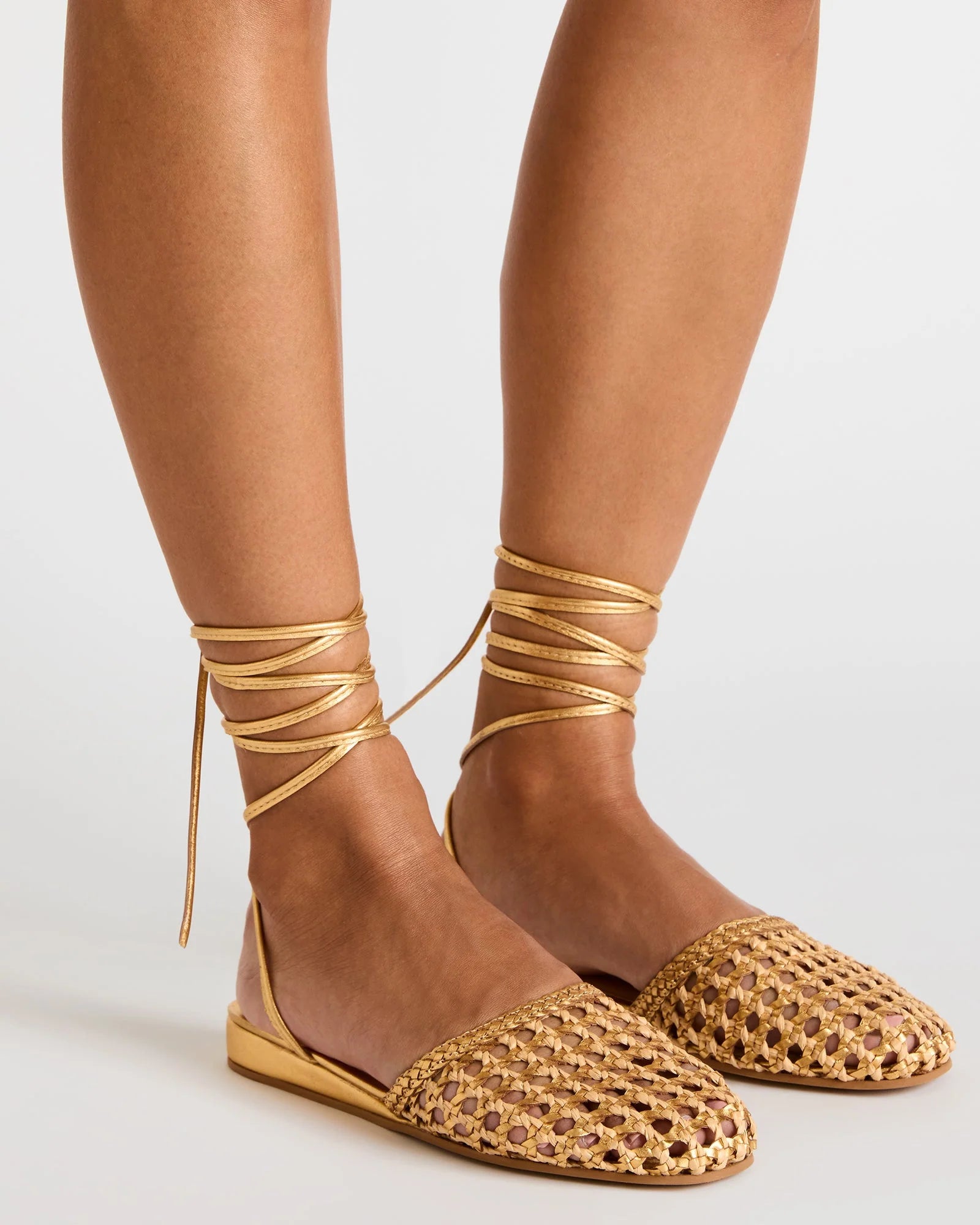 FLUTTERRR GOLD LEATHER - Women's Shoes - Steve Madden Canada - view 2