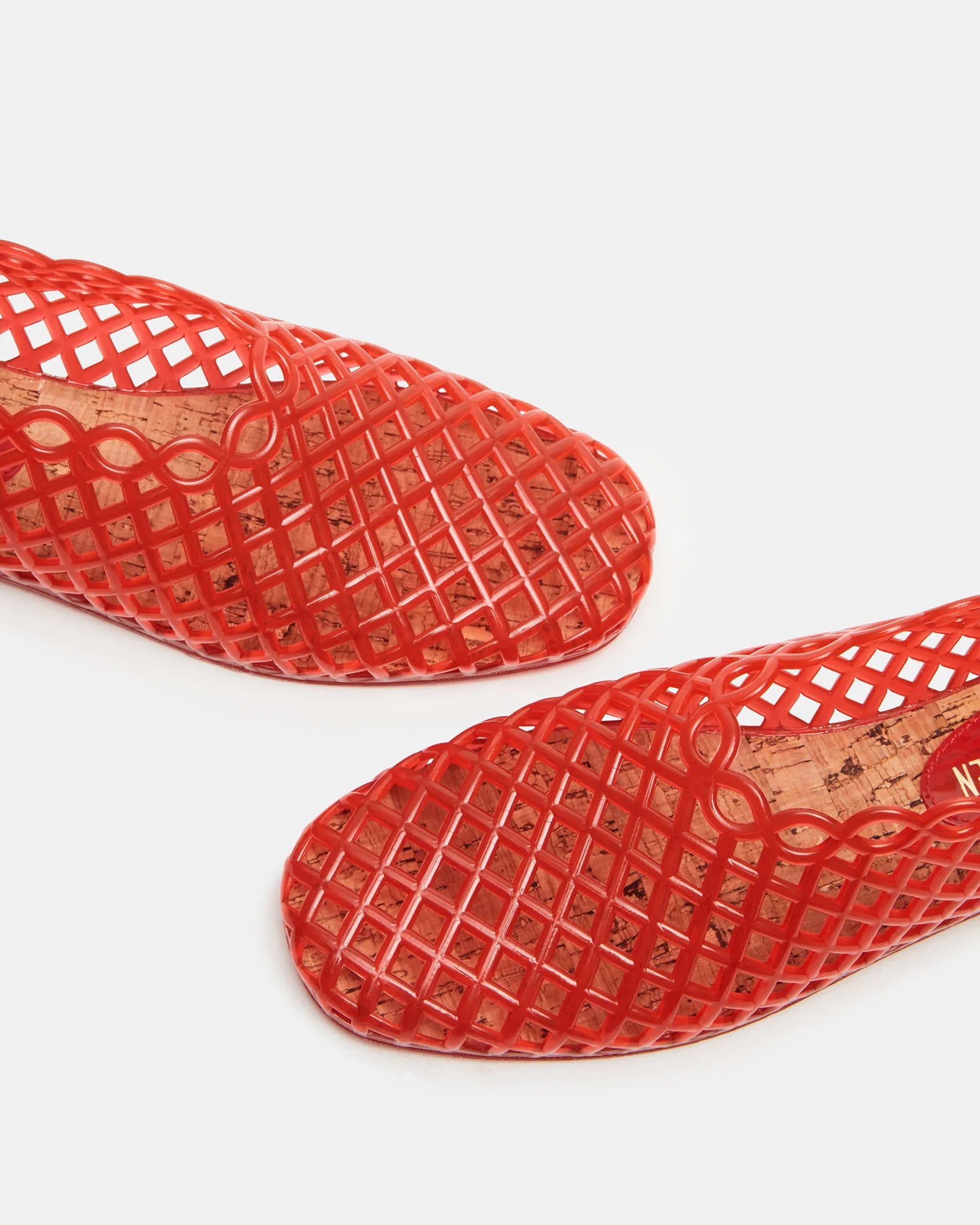 GROVE RED - Women's Shoes - Steve Madden Canada - view 6