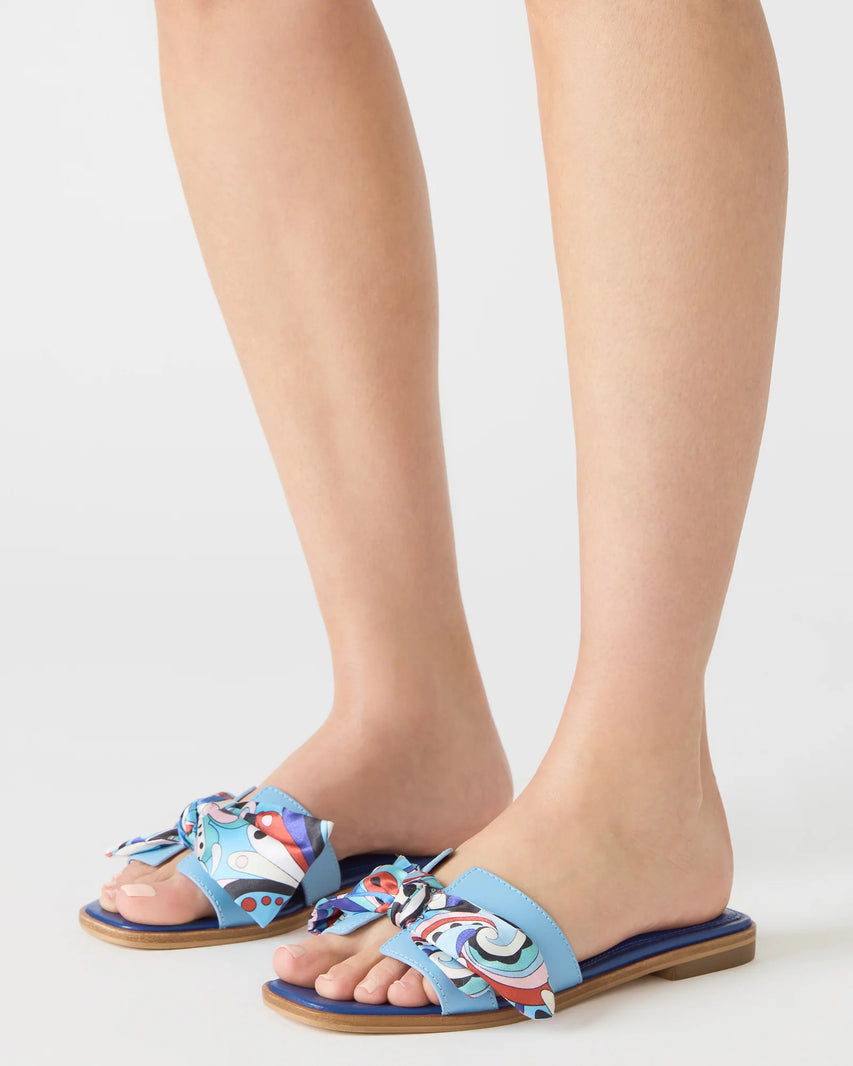 HADYN SCARF BLUE MULTI - Women's Shoes - Steve Madden Canada - view 2