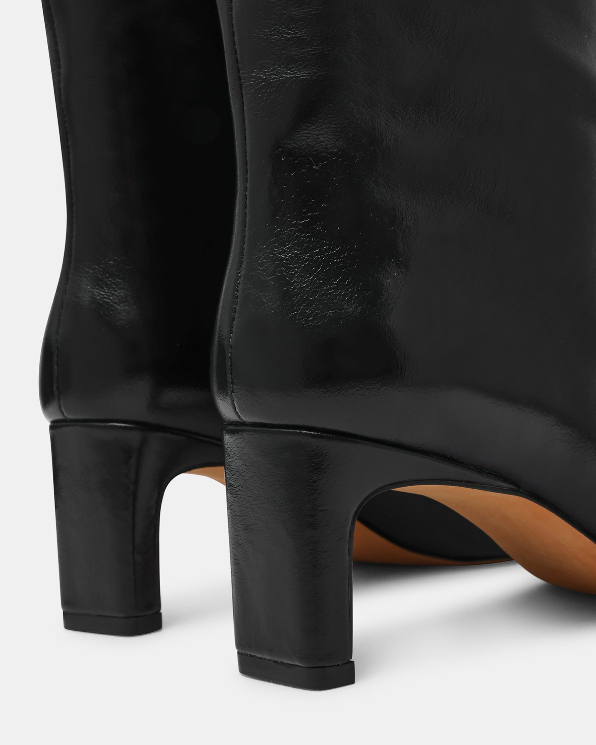 JENDI BLACK LEATHER - Women's Shoes - Steve Madden Canada - view 3