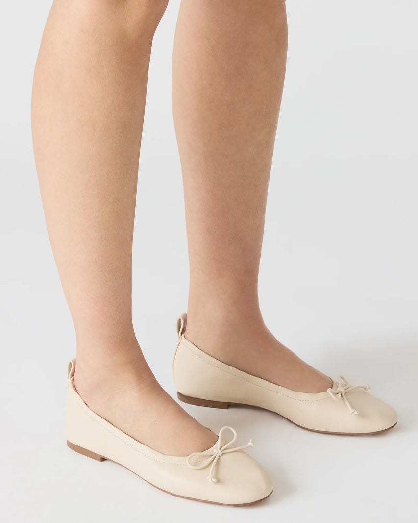LANTI NATURAL LEATHER - Women's Shoes - Steve Madden Canada - view 2
