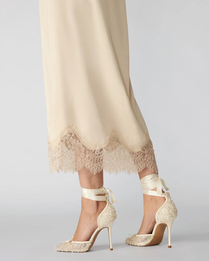 LARINA-E WHITE - Women's Shoes - Steve Madden Canada - view 2