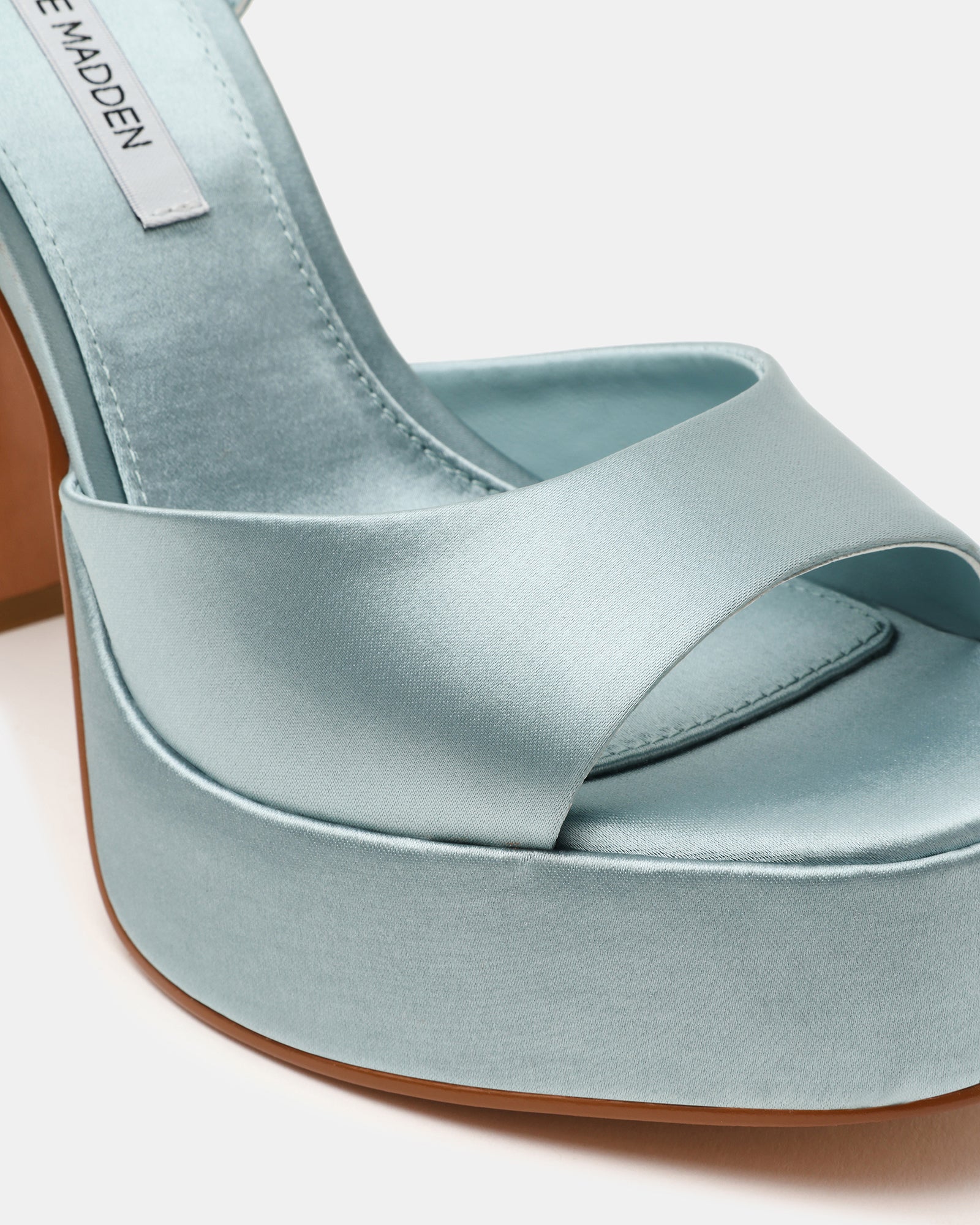 LIANDRA GREEN SATIN - Women's Shoes - Steve Madden Canada - view 3