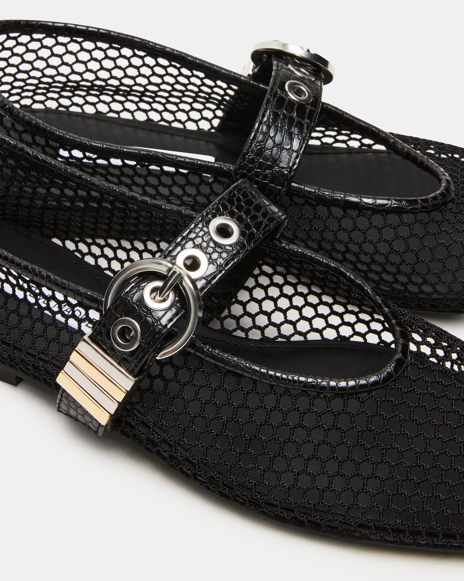 LUCIA-M BLACK - Women's Shoes - Steve Madden Canada - view 3