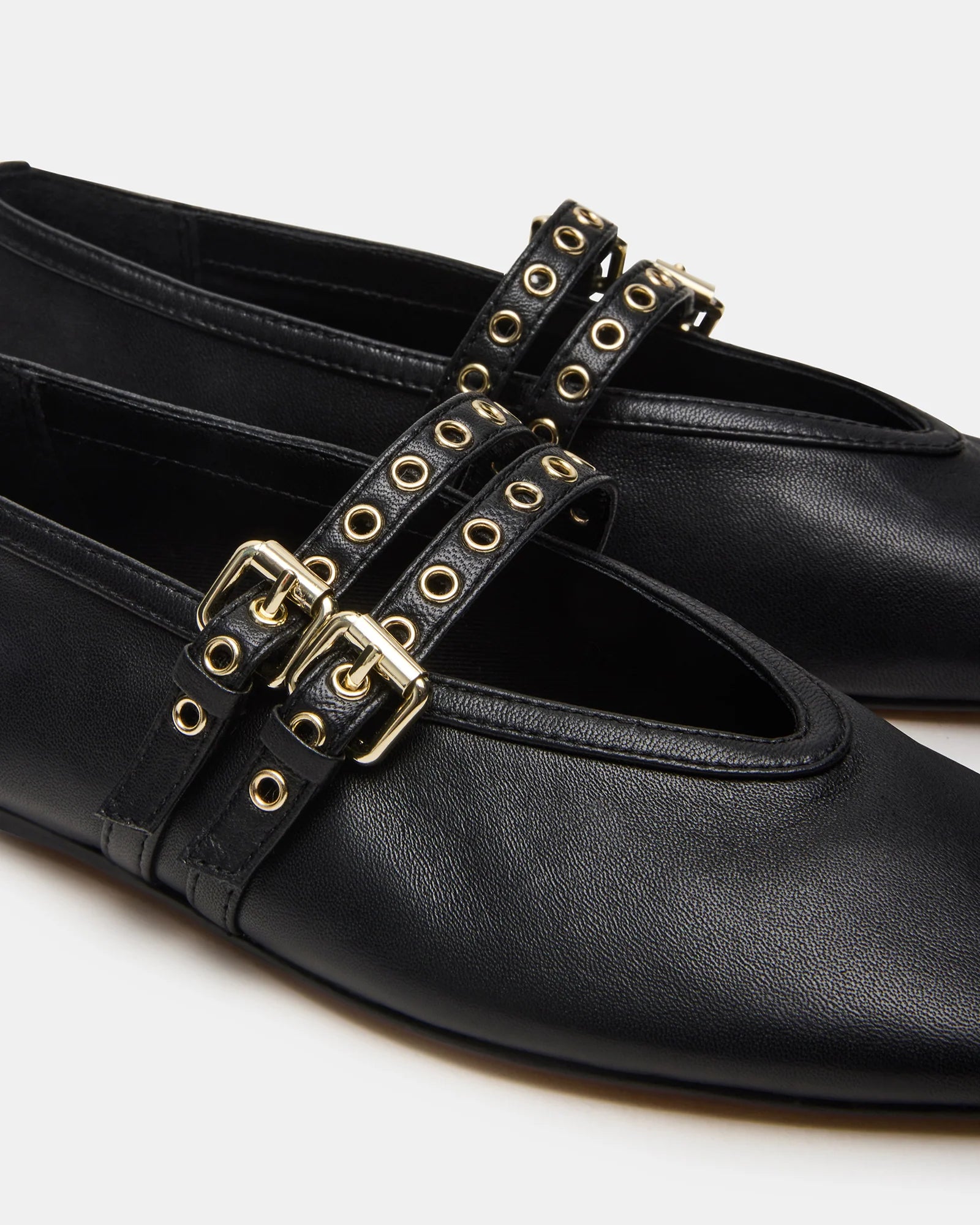LYDIAA BLACK LEATHER - Women's Shoes - Steve Madden Canada - view 4