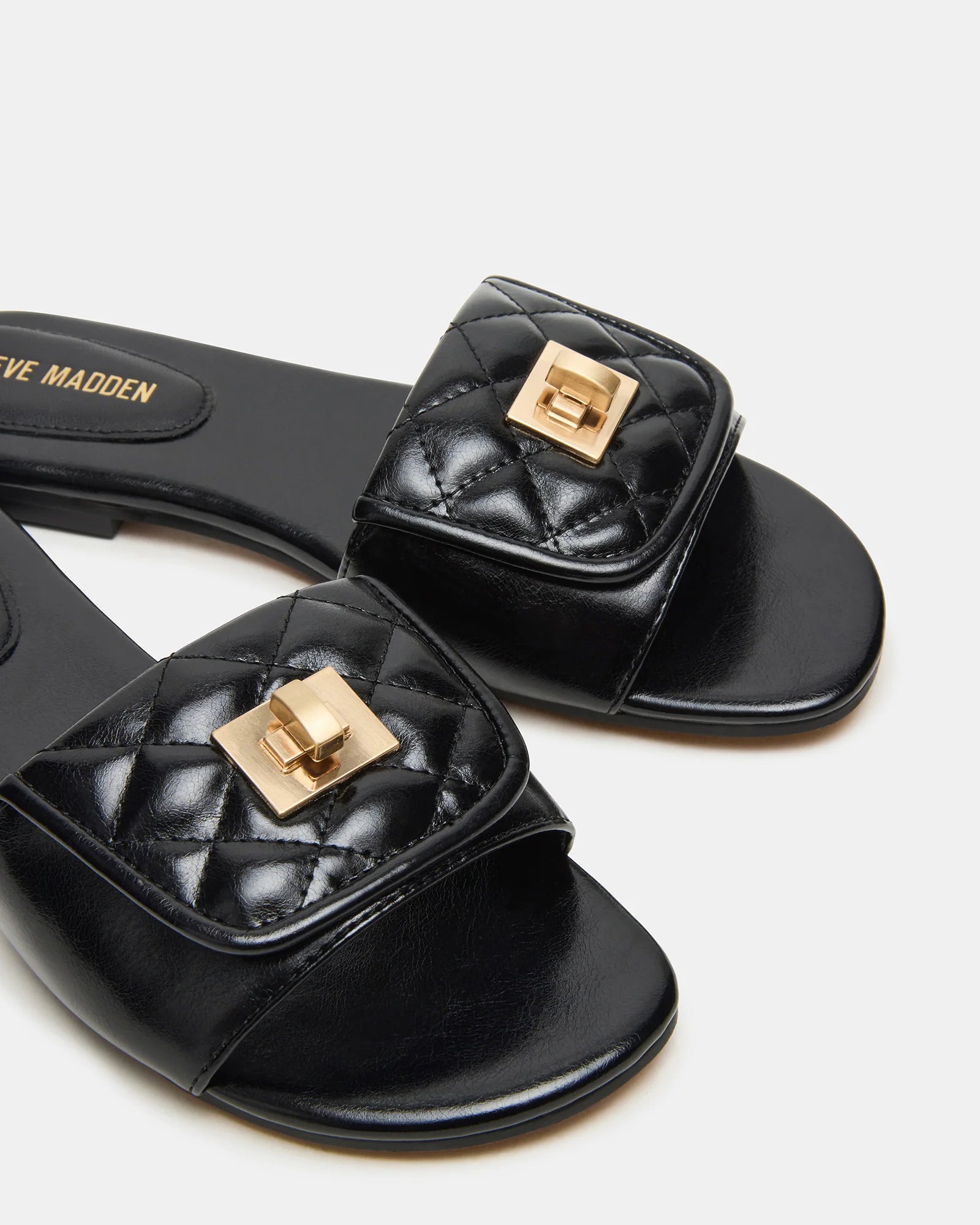 MORELAND BLACK - Women's Shoes - Steve Madden Canada - view 3