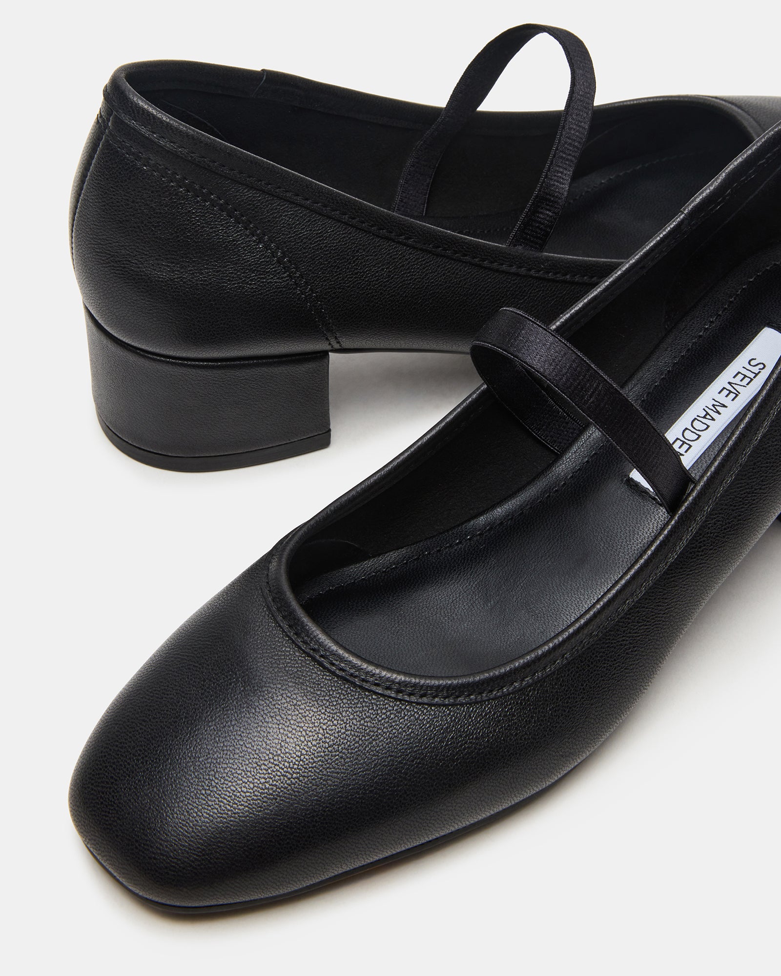 MURAL BLACK LEATHER - Women's Shoes - Steve Madden Canada - view 4