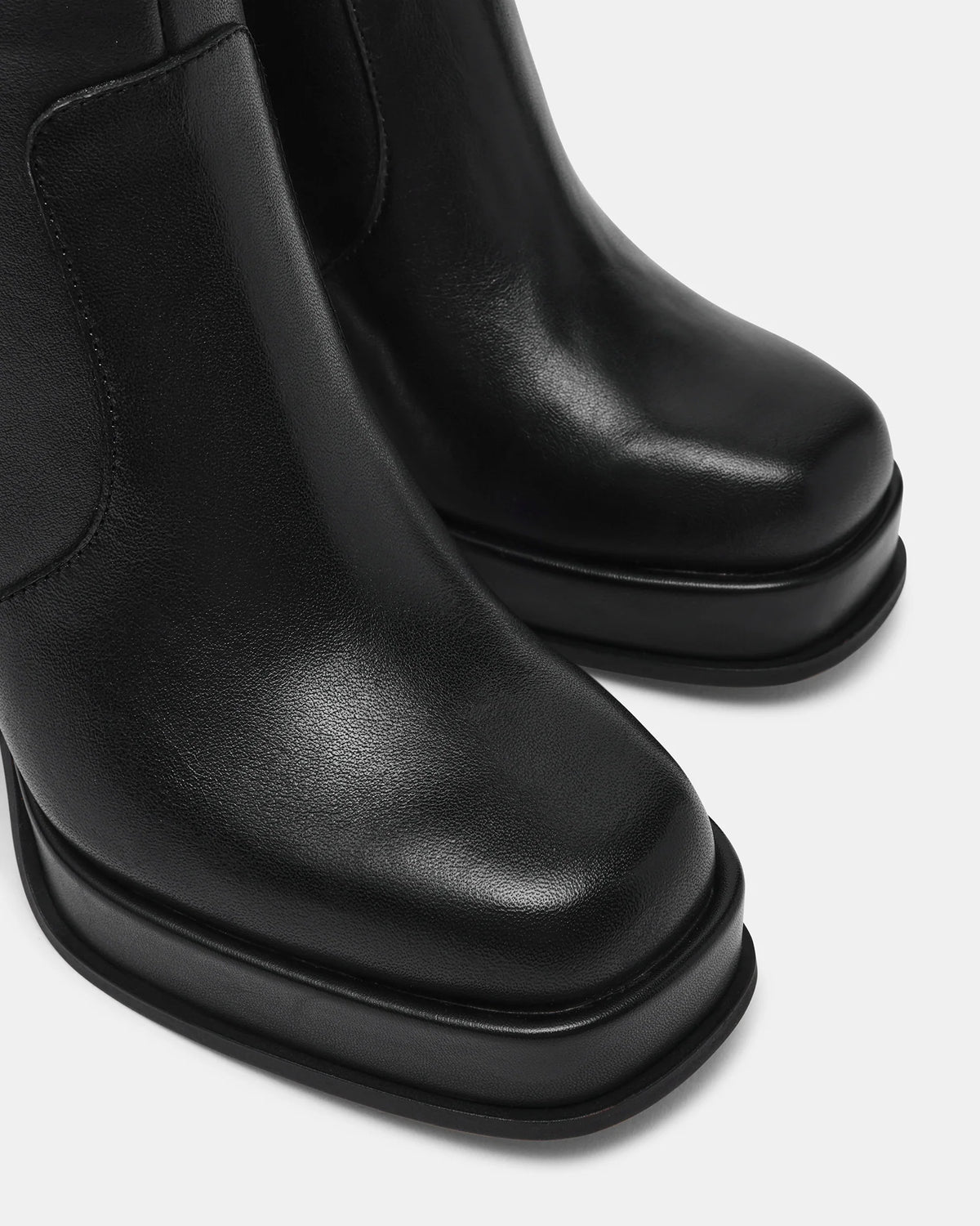 ODELIA BLACK LEATHER - Women's Shoes - Steve Madden Canada - view 4