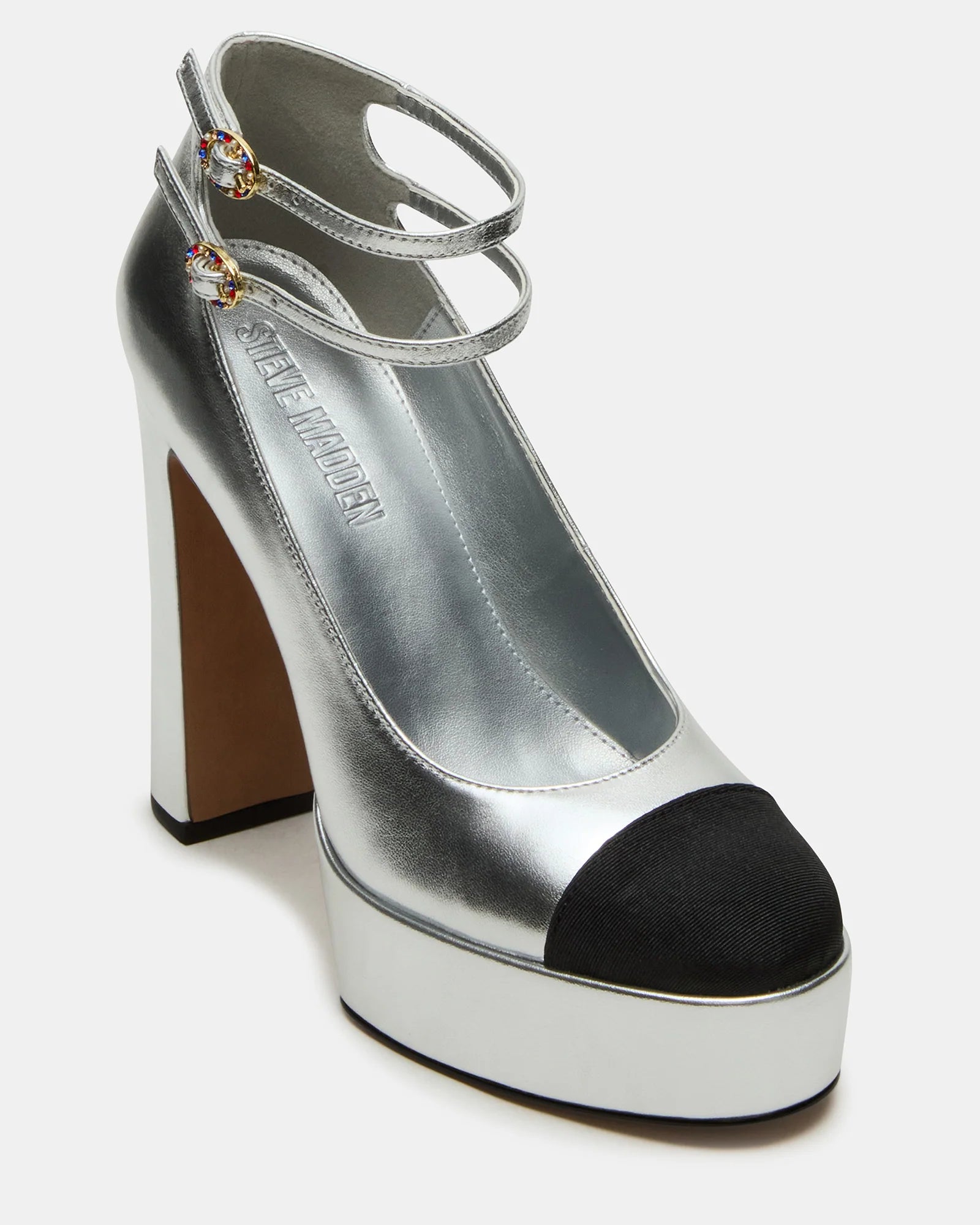 PEYTONN SILVER LEATHER - Women's Shoes - Steve Madden Canada - view 2