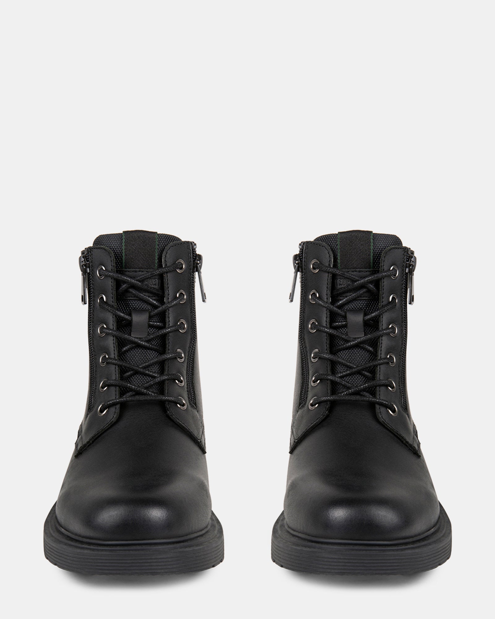 QUARTZ BLACK LEATHER