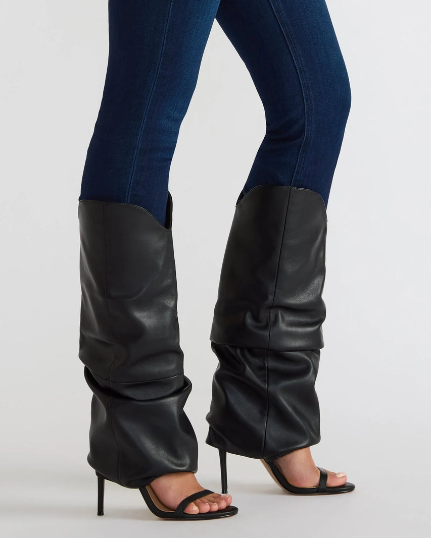 RAVINE BLACK - Women's Shoes - Steve Madden Canada - view 2