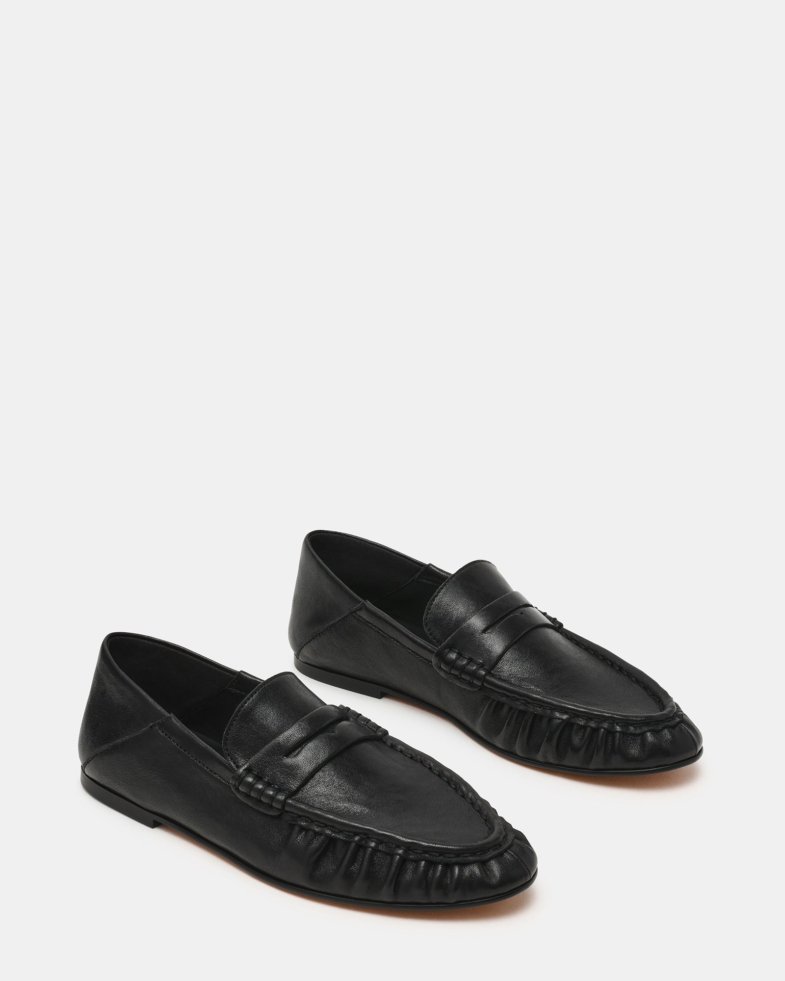 ROGER BLACK LEATHER - Women's Shoes - Steve Madden Canada - view 3