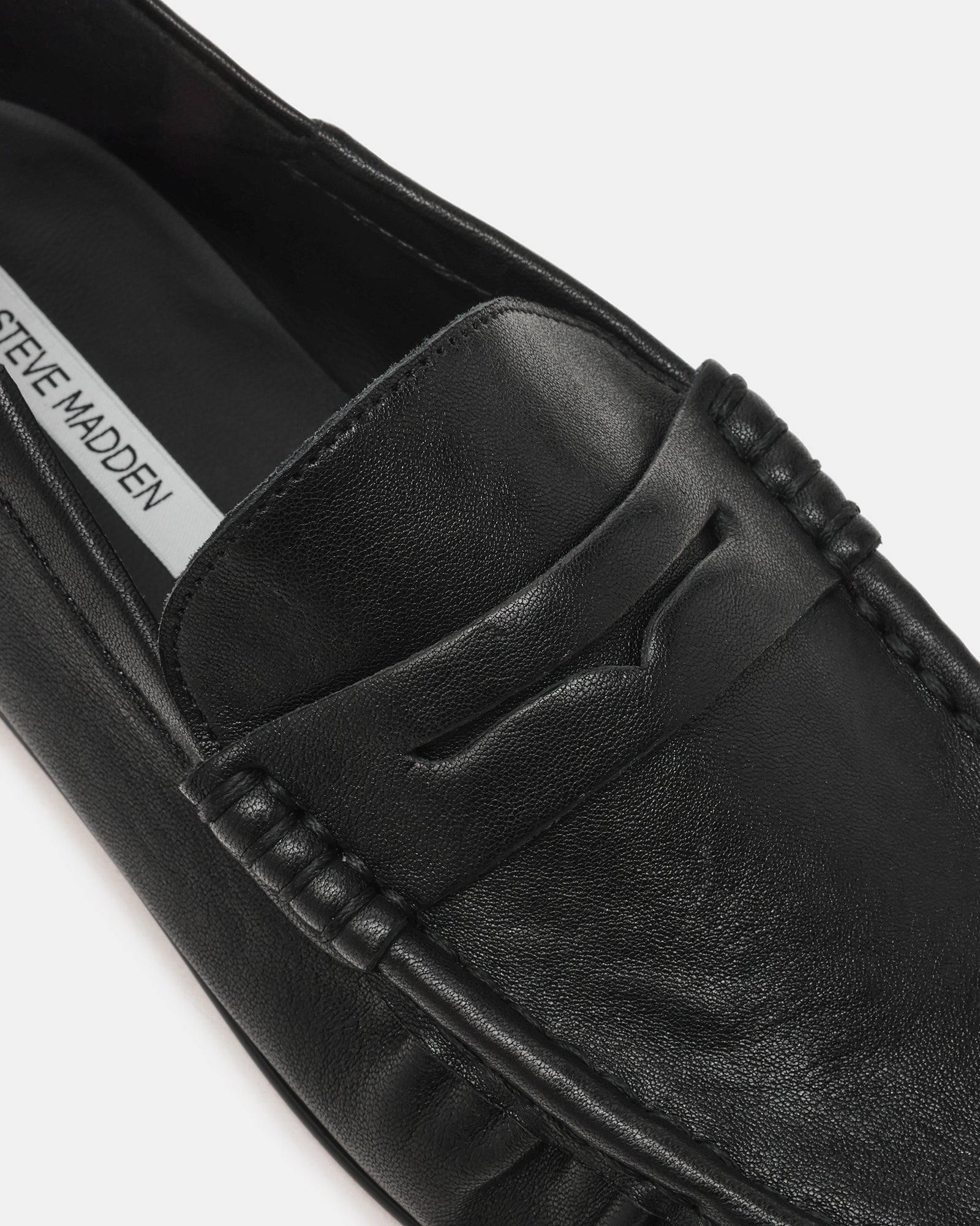 ROGER BLACK LEATHER - Women's Shoes - Steve Madden Canada - view 4