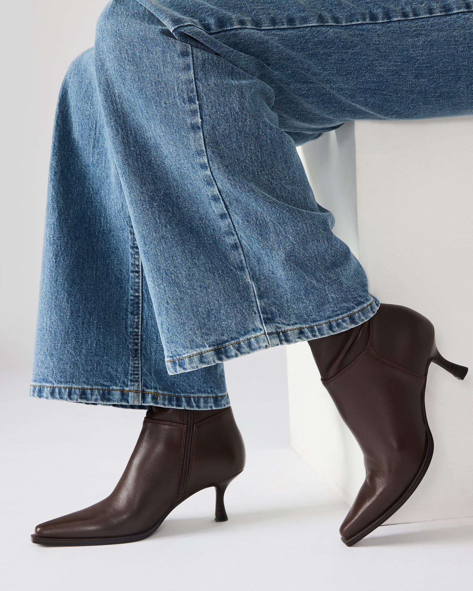 STASIA BROWN LEATHER