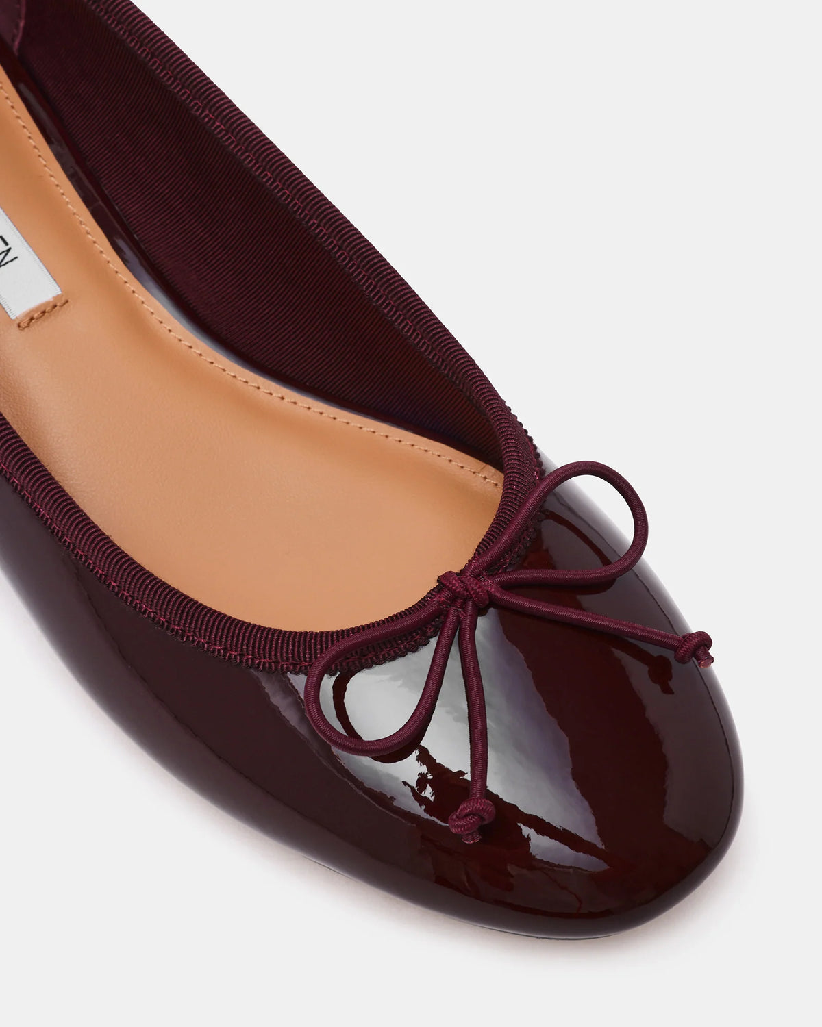 STEFFI BURGUNDY PATENT - view 3