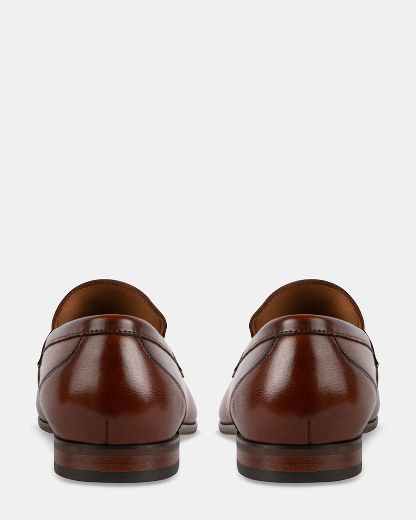 TAVER TAN LEATHER - Men's Shoes - Steve Madden Canada