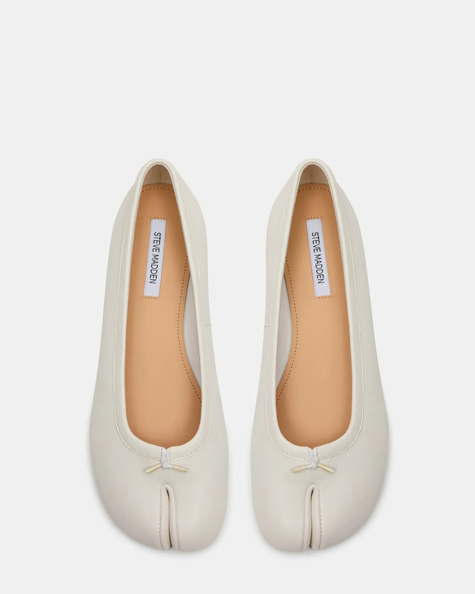 CALICO WHITE LEATHER - Women's Shoes - Steve Madden Canada - view 5