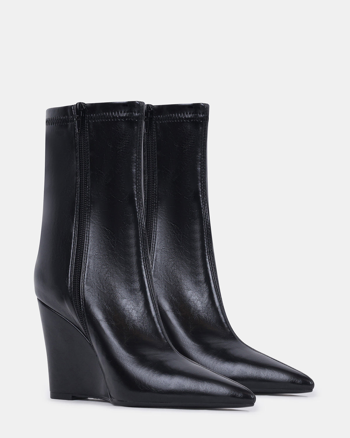 DUAA BLACK - Women's Shoes - Steve Madden Canada - view 2