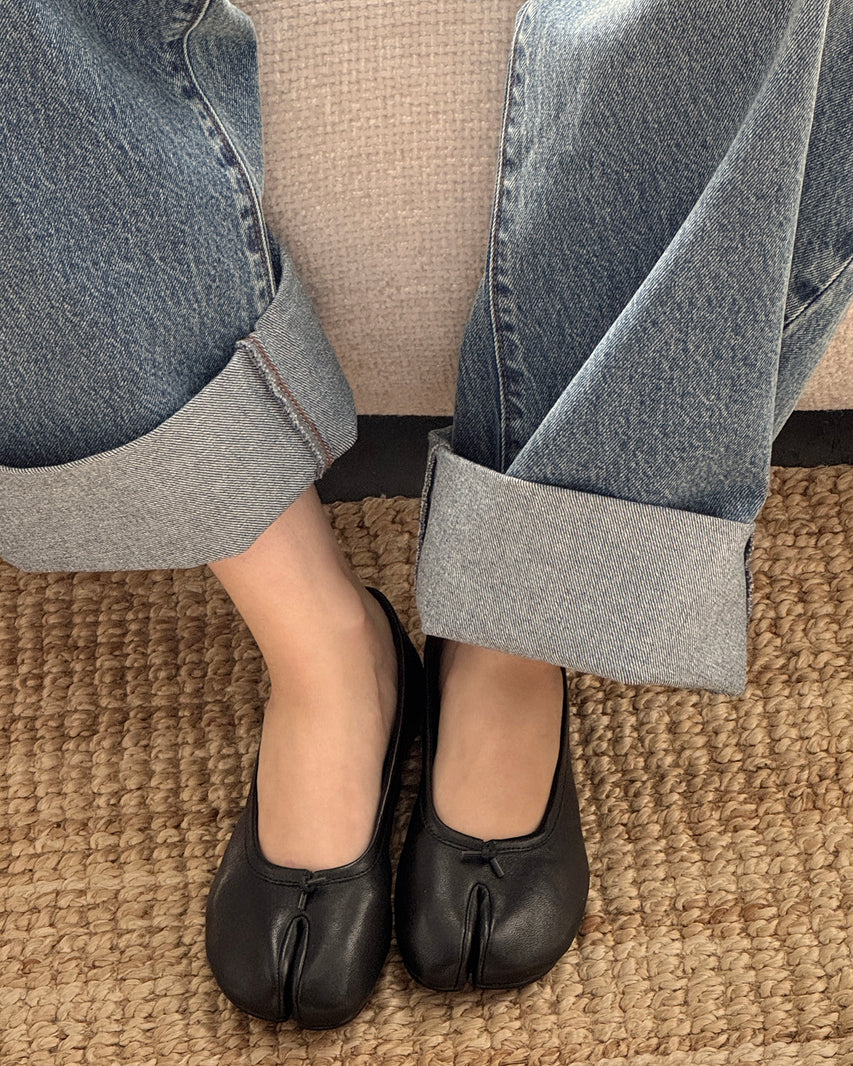 CALICO BLACK LEATHER - Women's Shoes - Steve Madden Canada - view 8