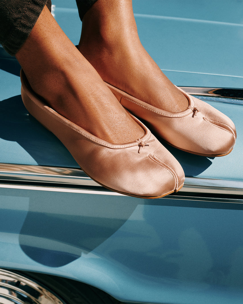 CALICO BLUSH SATIN - Women's Shoes - Steve Madden Canada - view 2