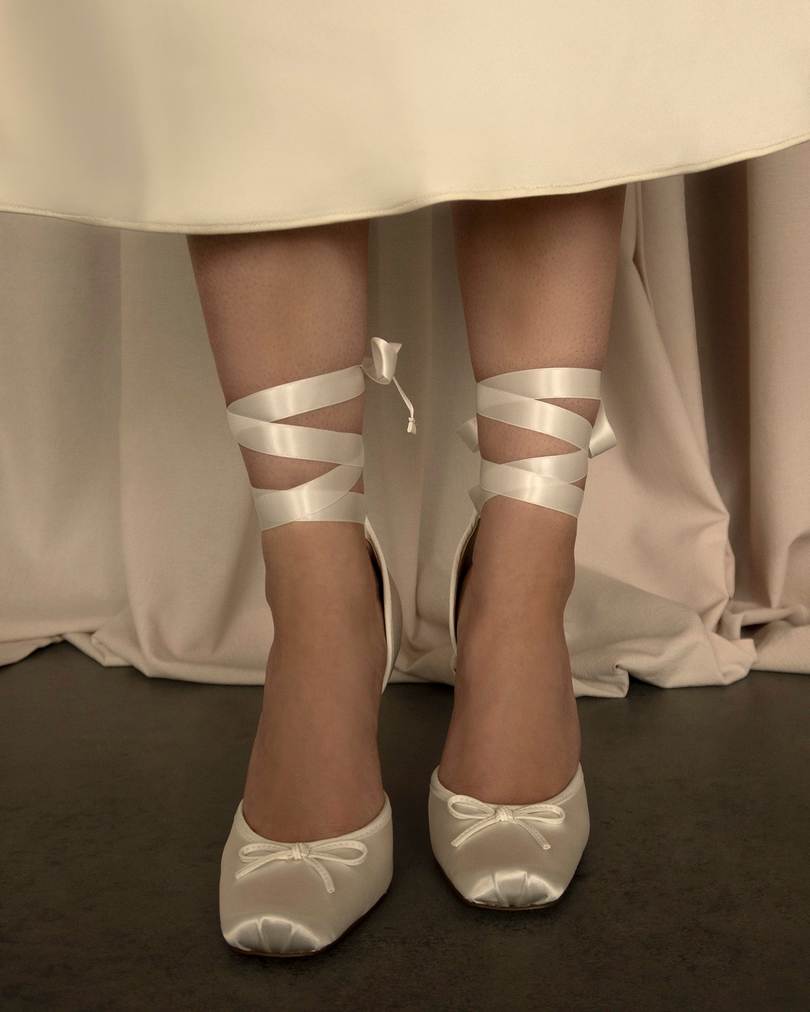 LARINA WHITE SATIN - Women's Shoes - Steve Madden Canada - view 6