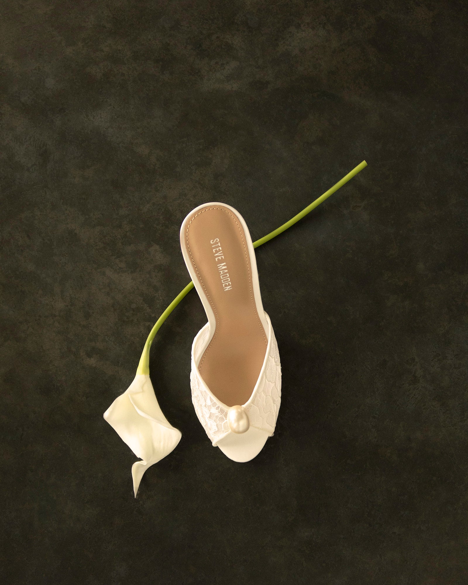 PRIYAA-P WHITE - Women's Shoes - Steve Madden Canada - view 4