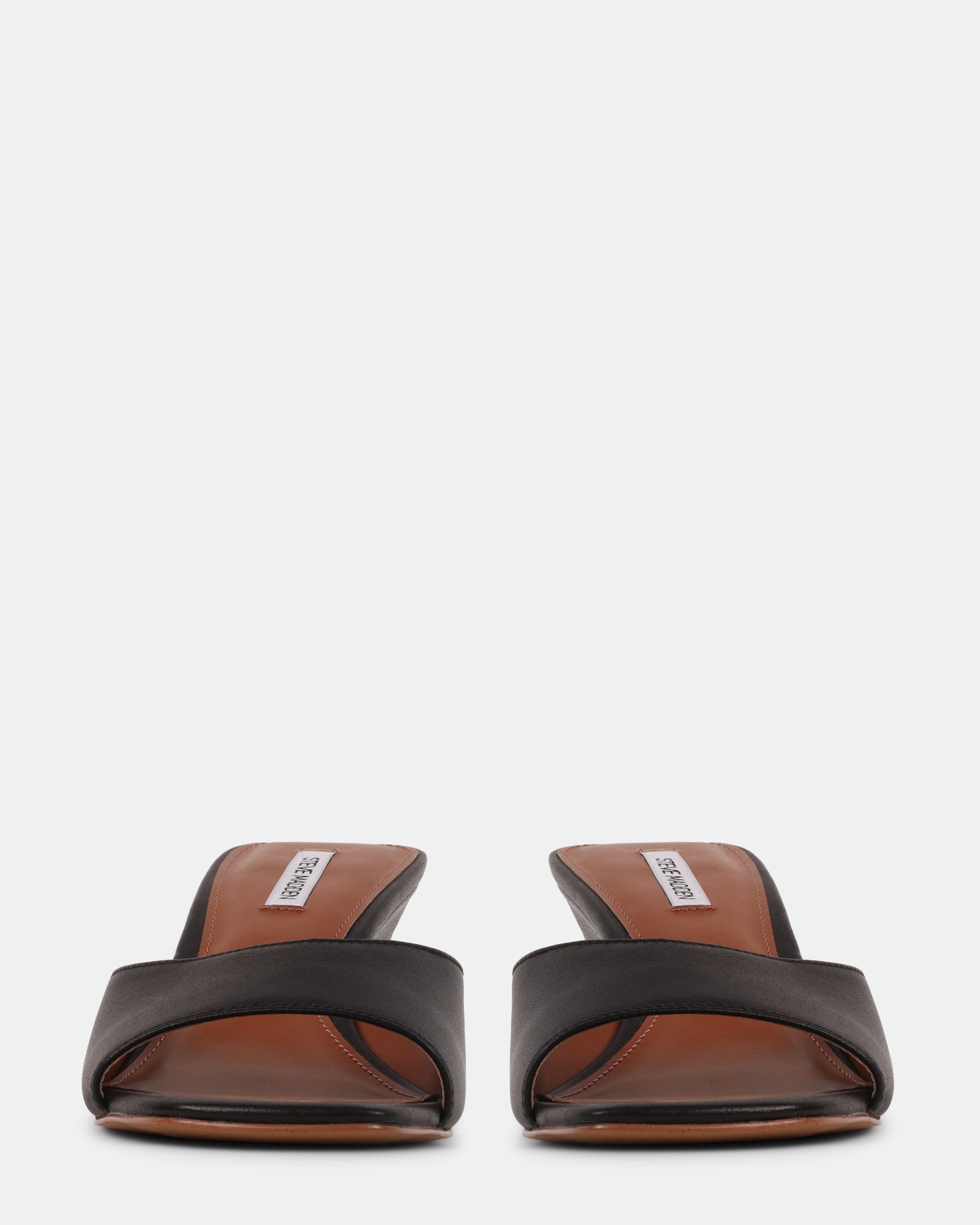 SELESTE BLACK LEATHER - Women's Shoes - Steve Madden Canada - view 3