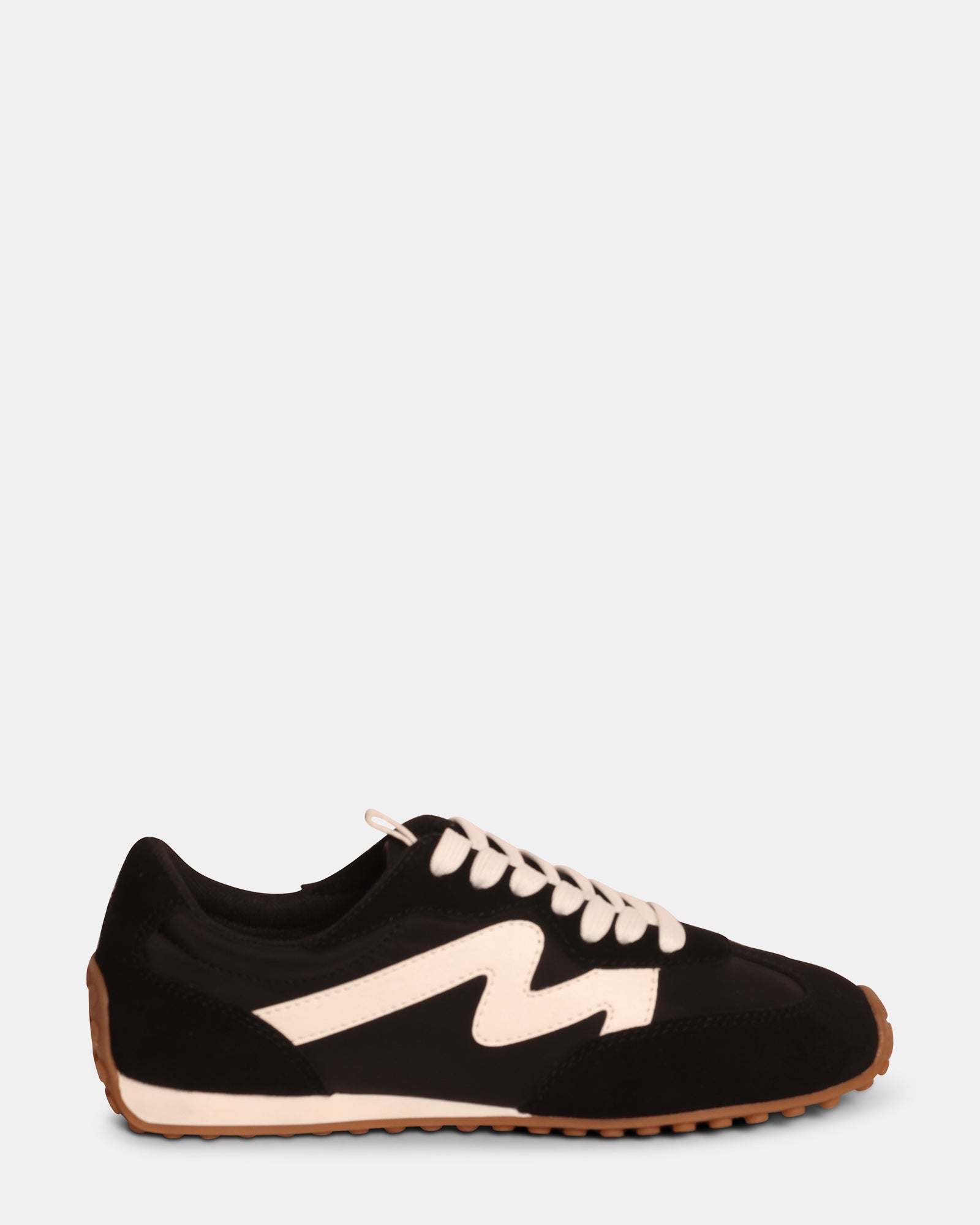 CASPER BLACK WHITE - Women's Shoes - Steve Madden Canada