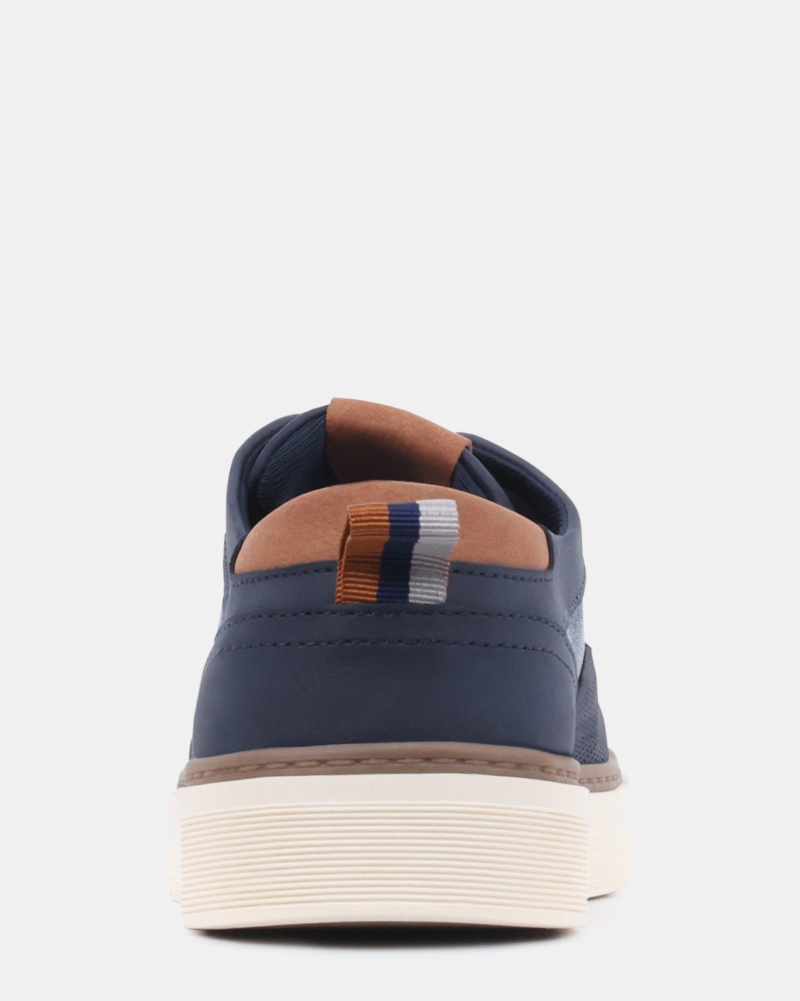 HASTINGSS NAVY NUBUCK - Men's Shoes - Steve Madden Canada - view 5