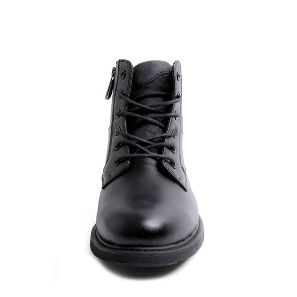 DAVID WATERPROOF BLACK LEATHER - Shoes - Steve Madden Canada